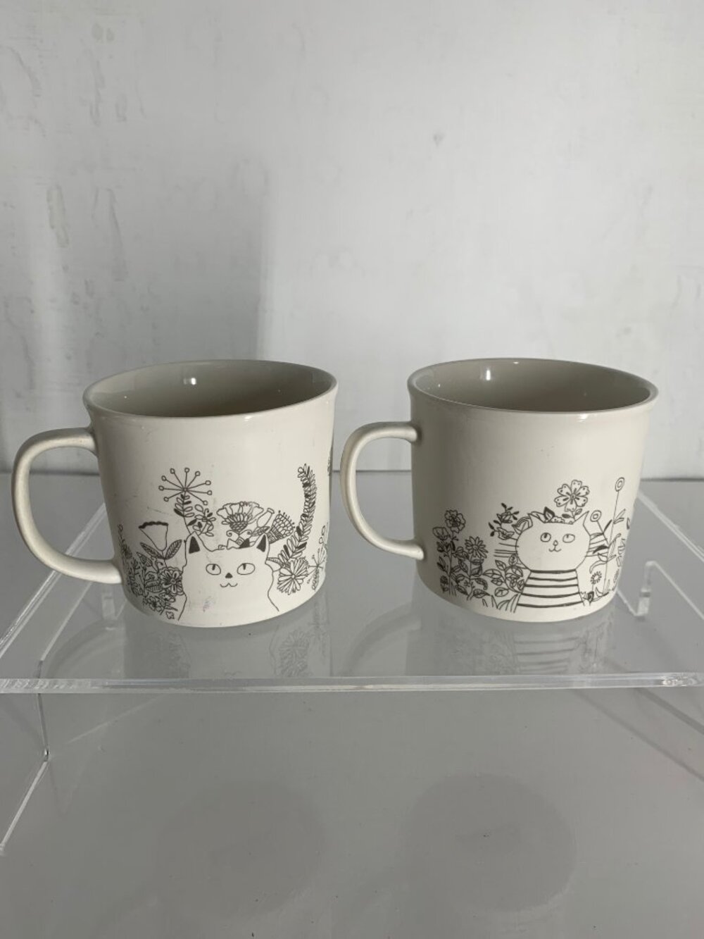 Stokes Ceramic Cat & Floral Printed Coffee Mug Set White & Black Made In China